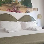 Hotel Elite Centro 3*