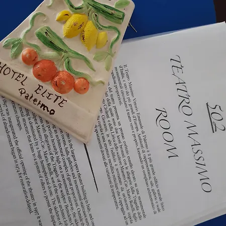 Отель Elite Centro 3*