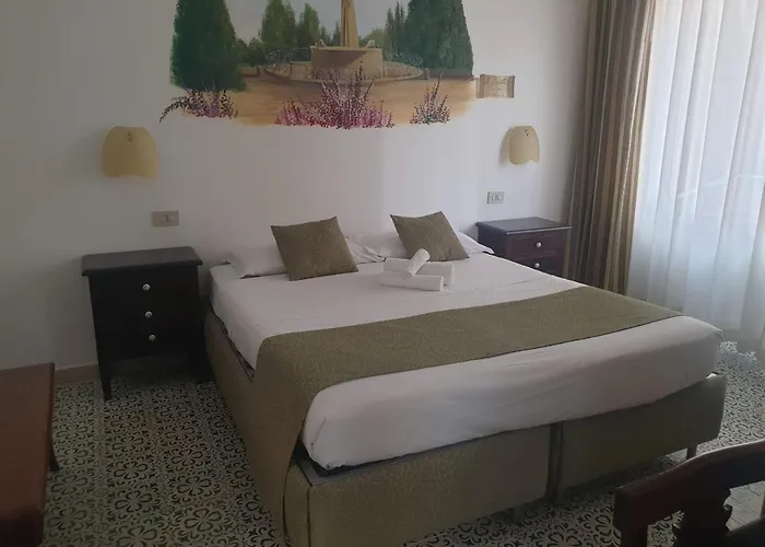 Hotell Elite Centro 3*