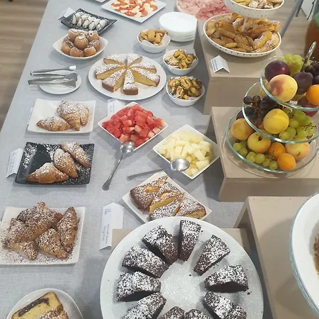 מלון Elite Centro 3*