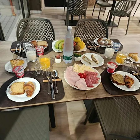 Elite Centro & Bistro' 3*