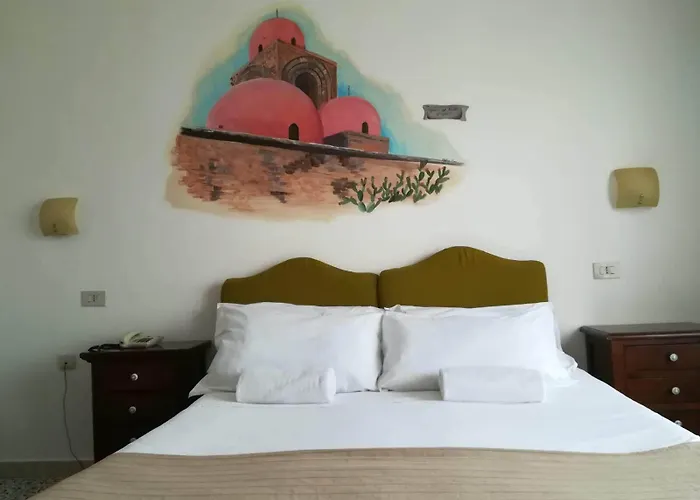 Hotel Elite Centro 3*