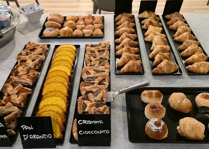 Elite Centro Hotel 3*