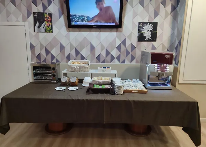 Hotel Elite Centro 3*