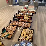 Elite Centro 3*