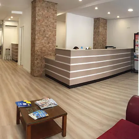 Elite Centro 3*